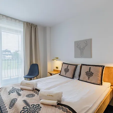 Dw Szarotka Bed & Breakfast