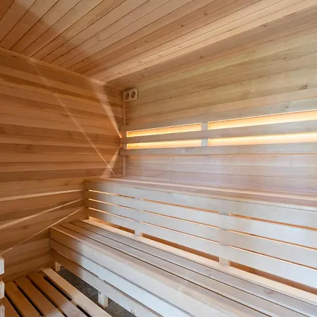 Frühstückspension Dw Szarotka 3*