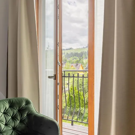 Dw Szarotka Bialka Tatrzanska