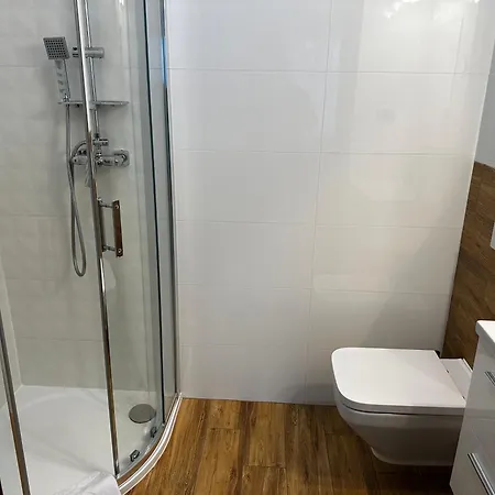 Dw Szarotka Białka Tatrzańska