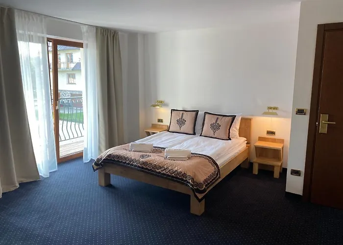 Dw Szarotka Bialka Tatrzanska