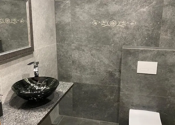 Dw Szarotka Nocleg ze śniadaniem 3*